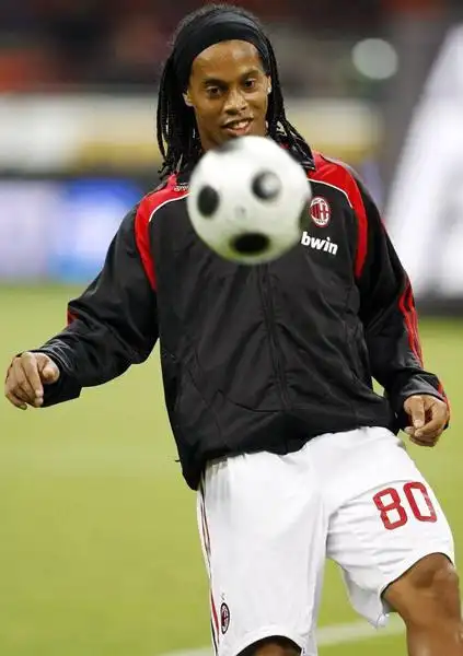 他不仅是同 他不仅是同