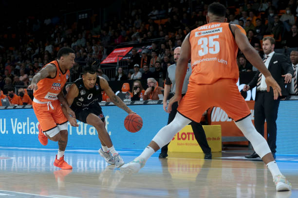 利物浦在近 利物浦在近